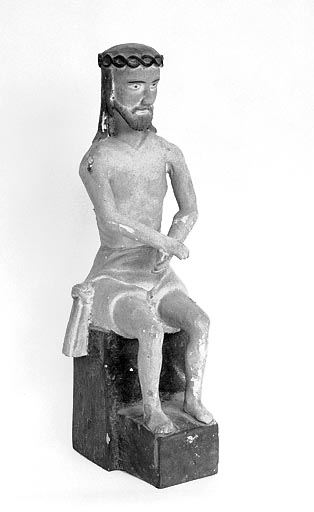 Vue de trois quarts droit. © Yves Sancey / Région Bourgogne-Franche-Comté, Inventaire du patrimoine - 1975