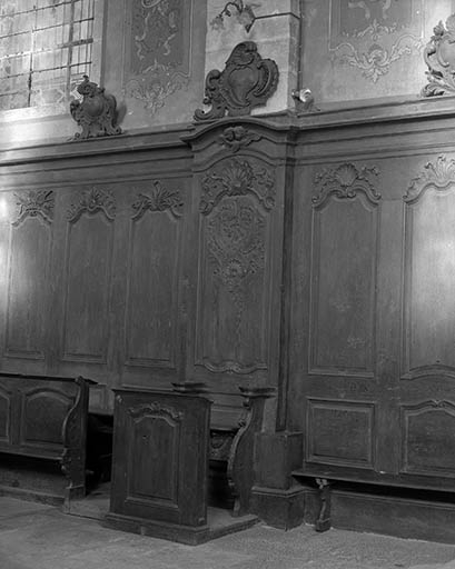Stalles et 8e panneau des boiseries, côté gauche : vue d'ensemble. © Yves Sancey / Région Bourgogne-Franche-Comté, Inventaire du patrimoine - 1975