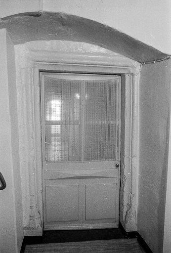 Porte de la cuisine. © Gilbert Poinsot / Région Bourgogne-Franche-Comté, Inventaire du patrimoine - 1975