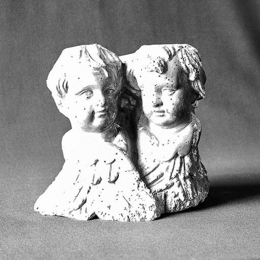 Détail : Têtes d'angelots. © Yves Sancey / Région Bourgogne-Franche-Comté, Inventaire du patrimoine - 1975