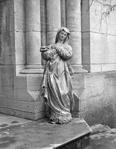 Face. © Yves Sancey / Région Bourgogne-Franche-Comté, Inventaire du patrimoine - 1975