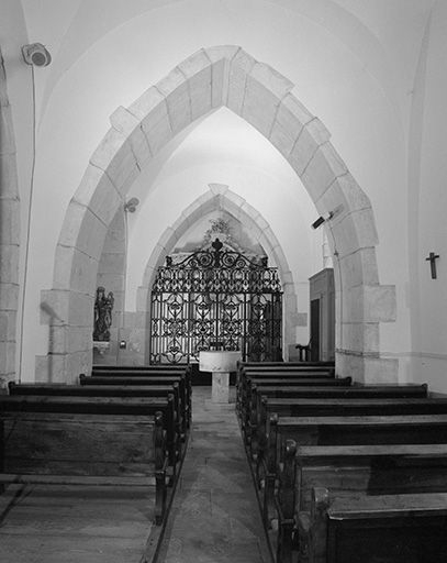 Bas-côté droit. © Yves Sancey / Région Bourgogne-Franche-Comté, Inventaire du patrimoine - 1975