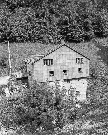 Pignon. © Dominique Humbert / Région Bourgogne-Franche-Comté, Inventaire du patrimoine - 1976