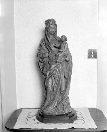 Vue de face. © Dominique Humbert / Région Bourgogne-Franche-Comté, Inventaire du patrimoine - 1976