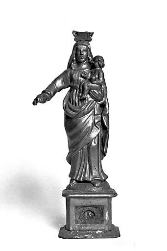 Vue de face. © Bernard Lardière / Région Bourgogne-Franche-Comté, Inventaire du patrimoine - 1976