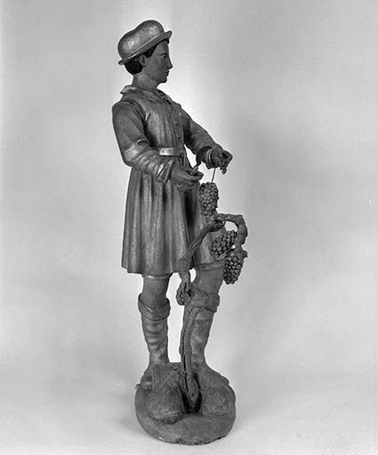 Vue de profil droit. © Yves Sancey / Région Bourgogne-Franche-Comté, Inventaire du patrimoine - 1976