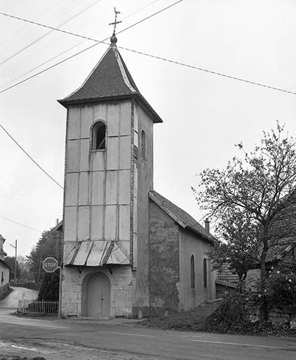 Façade antérieure et face latérale droite. © Yves Sancey / Région Bourgogne-Franche-Comté, Inventaire du patrimoine - 1976