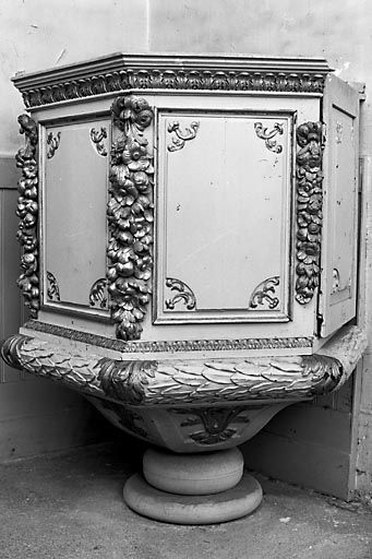 Vue d'ensemble de la cuve. © Yves Sancey / Région Bourgogne-Franche-Comté, Inventaire du patrimoine - 1976