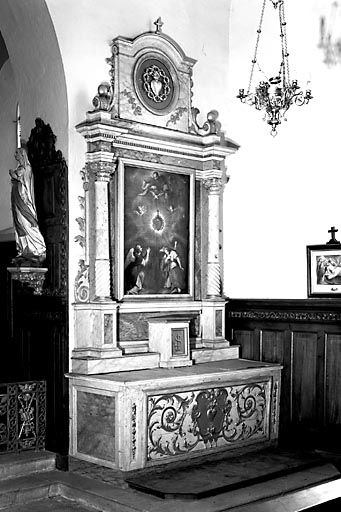 Vue d'ensemble de l'autel du Sacré Coeur. © Dominique Humbert / Région Bourgogne-Franche-Comté, Inventaire du patrimoine - 1976