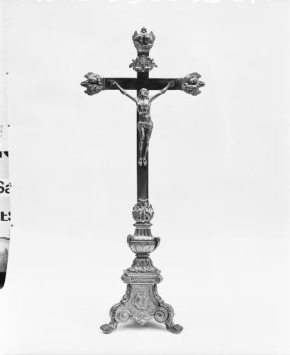 Vue de la croix. © Yves Sancey / Région Bourgogne-Franche-Comté, Inventaire du patrimoine - 1976