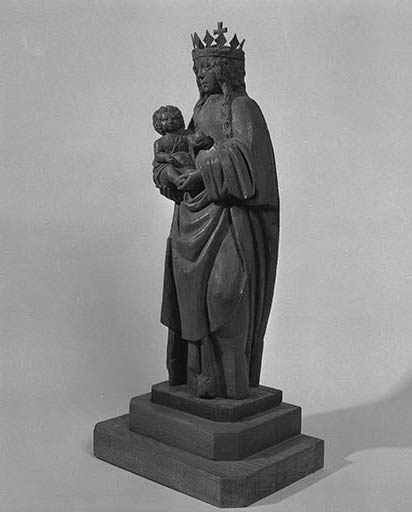 Vue de trois quarts gauche. © Yves Sancey / Région Bourgogne-Franche-Comté, Inventaire du patrimoine - 1976