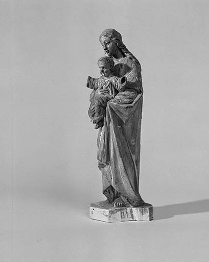 Vue de trois quarts gauche. © Yves Sancey / Région Bourgogne-Franche-Comté, Inventaire du patrimoine - 1976