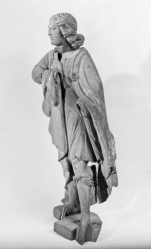 Vue de trois quarts gauche. © Yves Sancey / Région Bourgogne-Franche-Comté, Inventaire du patrimoine - 1976