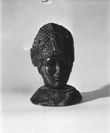 Tête vue de face. © Yves Sancey / Région Bourgogne-Franche-Comté, Inventaire du patrimoine - 1976