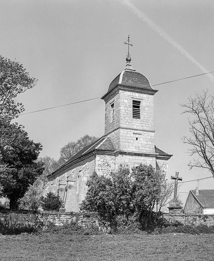 Faces antérieure et latérale gauche. © Yves Sancey / Région Bourgogne-Franche-Comté, Inventaire du patrimoine - 1976