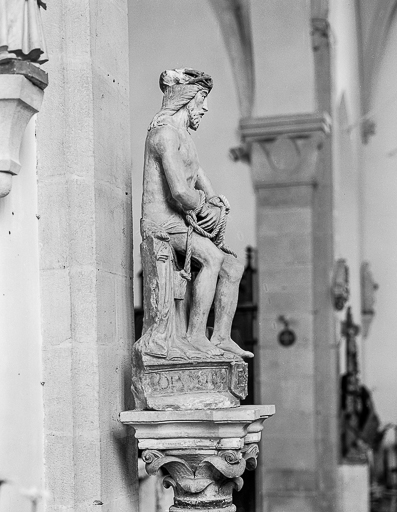 Vue de profil droit. © Yves Sancey / Région Bourgogne-Franche-Comté, Inventaire du patrimoine - 1976