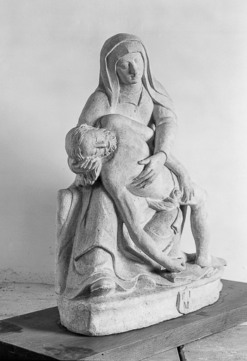 Vue de trois quarts droit. © Yves Sancey / Région Bourgogne-Franche-Comté, Inventaire du patrimoine - 1976