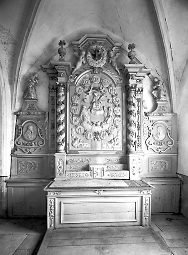 Vue générale de face. © Bernard Lardière / Région Bourgogne-Franche-Comté, Inventaire du patrimoine - 1976