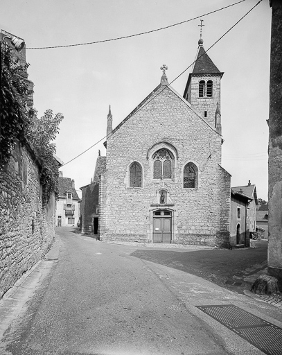 Façade antérieure. © Bernard Lardière / Région Bourgogne-Franche-Comté, Inventaire du patrimoine - 1976