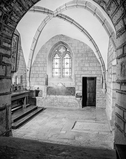 Bas côté droit, troisième travée. © Bernard Lardière / Région Bourgogne-Franche-Comté, Inventaire du patrimoine - 1976