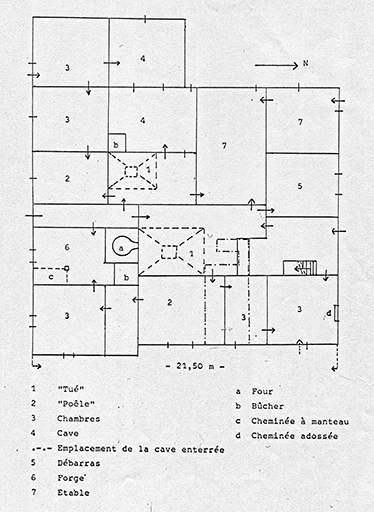 Croquis : plan au sol, décembre 1977. © Gilbert Poinsot / Région Bourgogne-Franche-Comté, Inventaire du patrimoine - 1977 Croquis : plan au sol, décembre 1977. © Gilbert Poinsot / Région Bourgogne-Franche-Comté, Inventaire du patrimoine - 1977