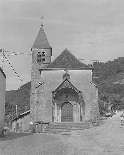 Extérieur : façade antérieure. © Yves Sancey / Région Bourgogne-Franche-Comté, Inventaire du patrimoine - 1977