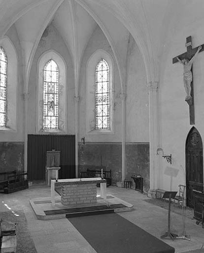 Intérieur :  choeur. © Yves Sancey / Région Bourgogne-Franche-Comté, Inventaire du patrimoine - 1977