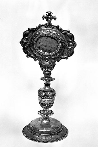 Vue de face. © Dominique Humbert / Région Bourgogne-Franche-Comté, Inventaire du patrimoine - 1977