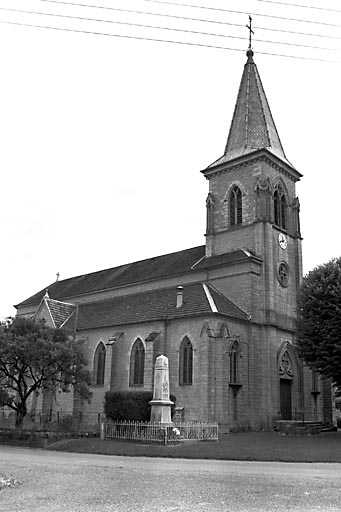 Façades antérieure et latérale gauche. © Yves Sancey / Région Bourgogne-Franche-Comté, Inventaire du patrimoine - 1977