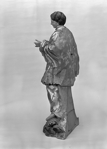 Profil gauche et revers. © Yves Sancey / Région Bourgogne-Franche-Comté, Inventaire du patrimoine - 1977