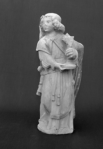 Ange thuriféraire : face. © Yves Sancey / Région Bourgogne-Franche-Comté, Inventaire du patrimoine - 1977