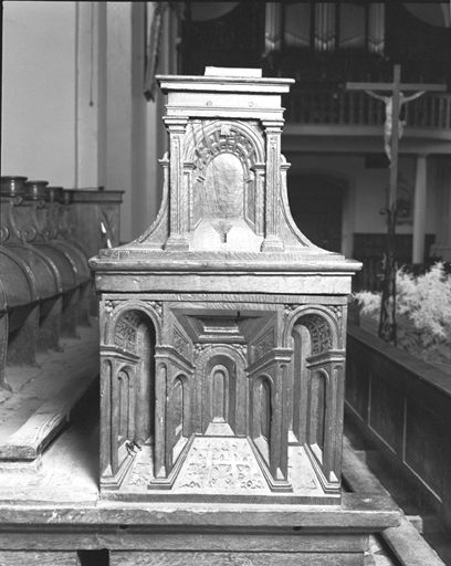 Jouée latérale droite du côté nord. © Yves Sancey / Région Bourgogne-Franche-Comté, Inventaire du patrimoine - 1978