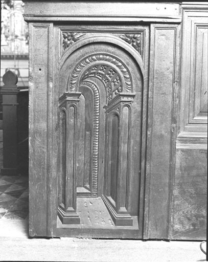 Jouée latérale gauche du côté sud. © Yves Sancey / Région Bourgogne-Franche-Comté, Inventaire du patrimoine - 1978