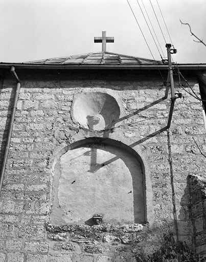 Baies murées du chevet. © Yves Sancey / Région Bourgogne-Franche-Comté, Inventaire du patrimoine - 1978
