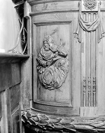 Premier panneau de la cuve : saint Luc. © Yves Sancey / Région Bourgogne-Franche-Comté, Inventaire du patrimoine - 1978