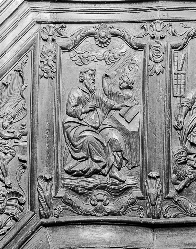 1er panneau de la cuve : saint Matthieu. © Yves Sancey / Région Bourgogne-Franche-Comté, Inventaire du patrimoine - 1978