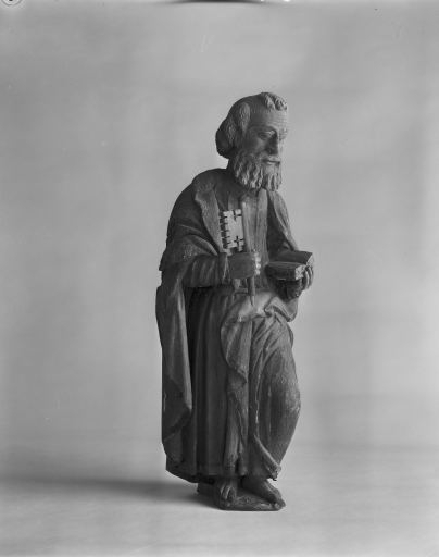 Saint Pierre vu de trois quarts droit. © Yves Sancey / Région Bourgogne-Franche-Comté, Inventaire du patrimoine - 1978