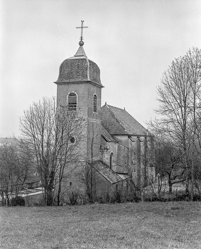 Extérieur : façades postérieure et latérale gauche. © Yves Sancey / Région Bourgogne-Franche-Comté, Inventaire du patrimoine - 1978