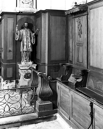 Vue générale de la stalle gauche. © Yves Sancey / Région Bourgogne-Franche-Comté, Inventaire du patrimoine - 1978