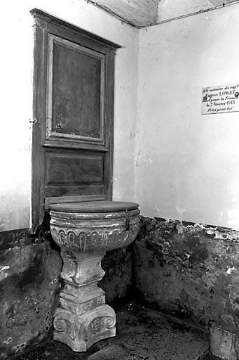 Vue générale de trois quarts gauche. © Dominique Dominguez / Région Bourgogne-Franche-Comté, Inventaire du patrimoine - 1978