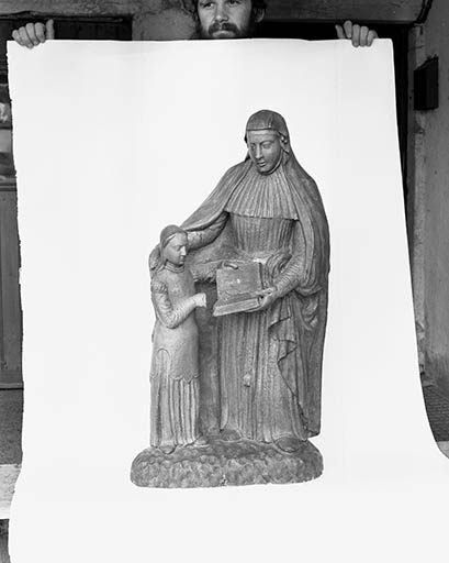 Groupe : éducation de la Vierge, de face. © Dominique Dominguez / Région Bourgogne-Franche-Comté, Inventaire du patrimoine - 1979