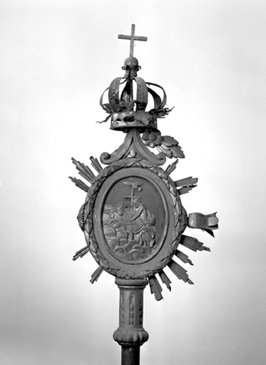 Bâton de procession (bâton de confrérie) : sainte Trinité. © Yves Sancey / Région Bourgogne-Franche-Comté, Inventaire du patrimoine - 1979