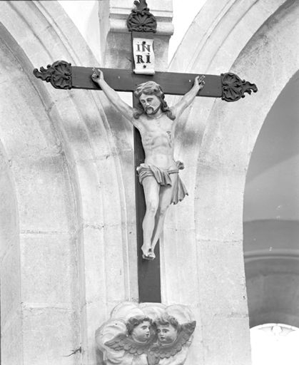 Vue générale de trois quarts gauche. © Yves Sancey / Région Bourgogne-Franche-Comté, Inventaire du patrimoine - 1979