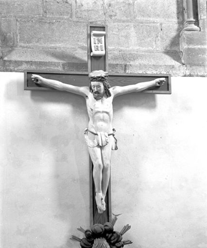 Vue générale de trois quarts gauche. © Yves Sancey / Région Bourgogne-Franche-Comté, Inventaire du patrimoine - 1979