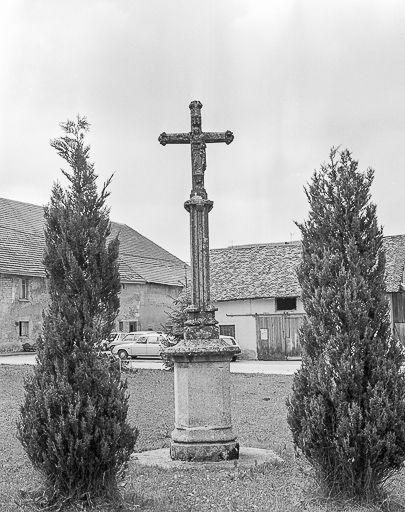 Côté de la Vierge. © Dominique Dominguez / Région Bourgogne-Franche-Comté, Inventaire du patrimoine - 1979