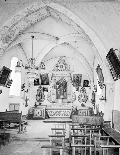 Intérieur : choeur vu de la nef. © Yves Sancey / Région Bourgogne-Franche-Comté, Inventaire du patrimoine - 1979