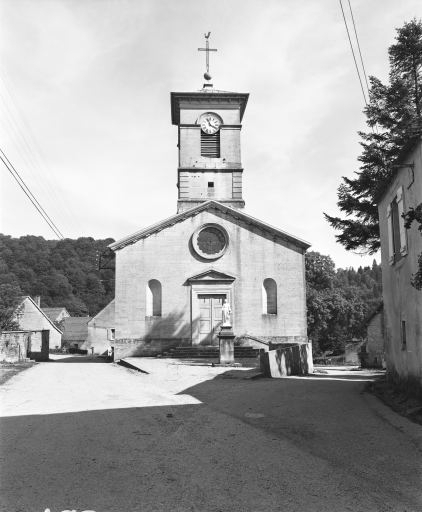 Façade antérieure. © Yves Sancey / Région Bourgogne-Franche-Comté, Inventaire du patrimoine - 1979