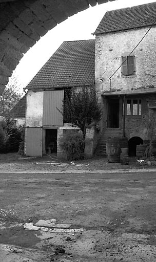 Vue d'ensemble. © Bernard Lardière / Région Bourgogne-Franche-Comté, Inventaire du patrimoine - 1979