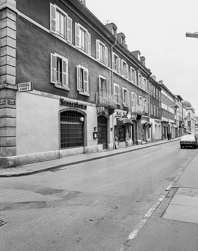 Façades sur rue. © Yves Sancey / Région Bourgogne-Franche-Comté, Inventaire du patrimoine - 1980