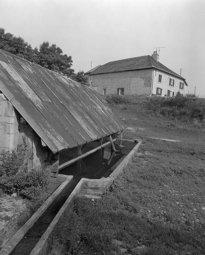 Le lavoir. © Yves Sancey / Région Bourgogne-Franche-Comté, Inventaire du patrimoine - 1980